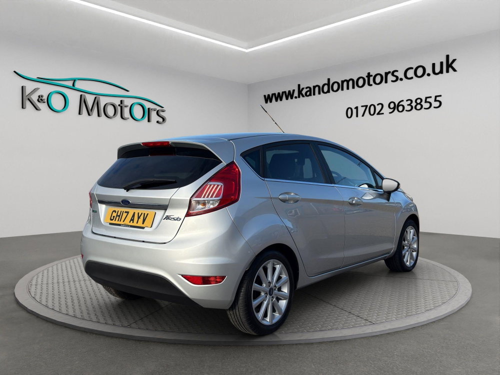 Ford Fiesta 1.0T EcoBoost Titanium Euro 6 (s/s) 5dr