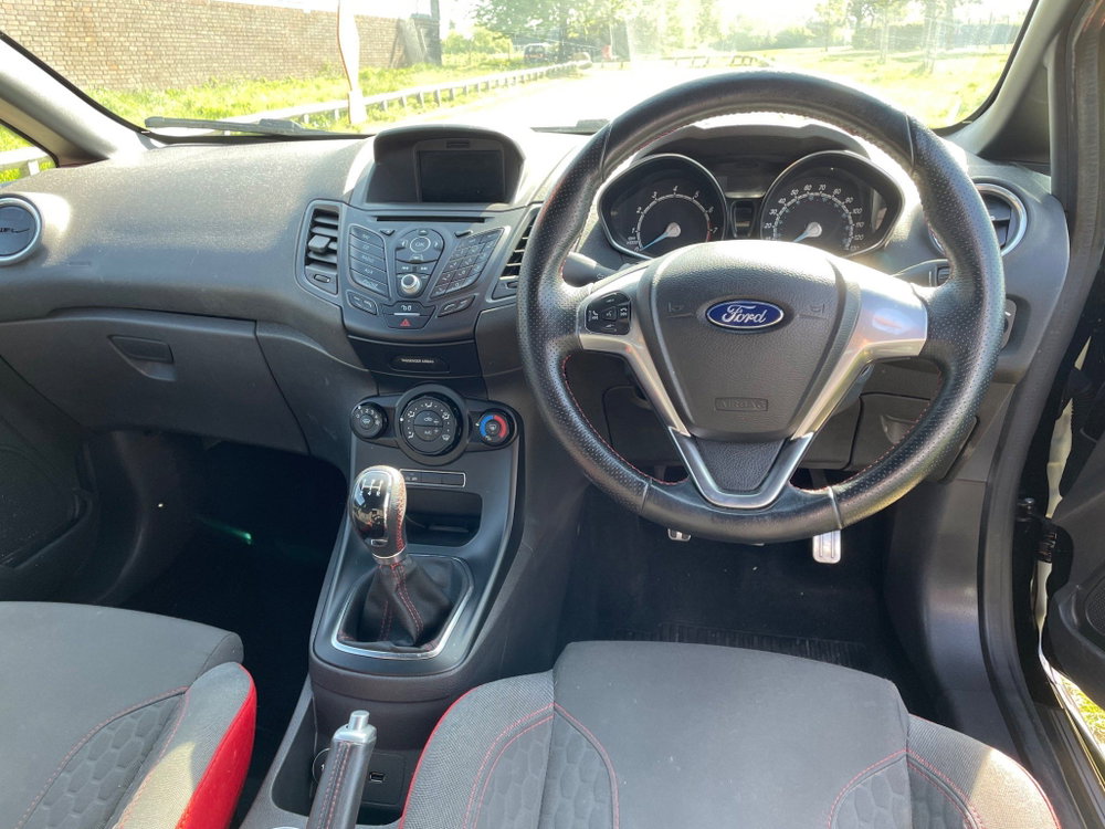 Ford Fiesta 1.0T EcoBoost ST-Line Black Edition (s/s) 3dr