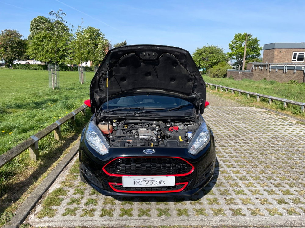 Ford Fiesta 1.0T EcoBoost ST-Line Black Edition (s/s) 3dr
