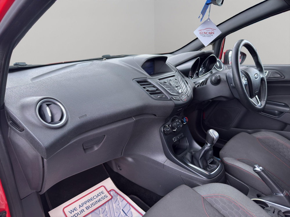 Ford Fiesta 1.0T EcoBoost ST-Line Euro 6 (s/s) 5dr