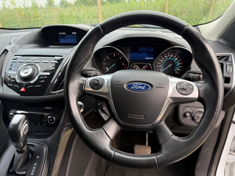 Ford Kuga 2.0 TDCi Titanium Powershift AWD Euro 5 5dr
