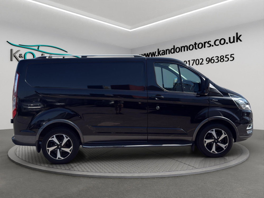 Ford Transit Custom 2.0 300 EcoBlue Active L1 H1 Euro 6 (s/s) 5dr