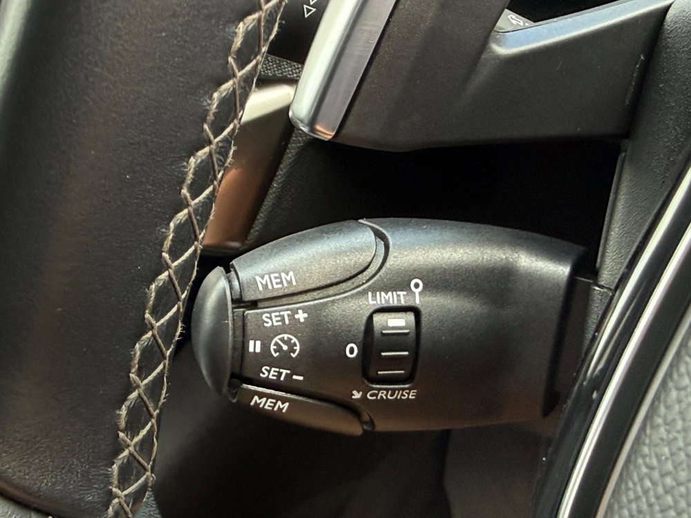 Peugeot 5008 1.2 PureTech Allure EAT Euro 6 (s/s) 5dr