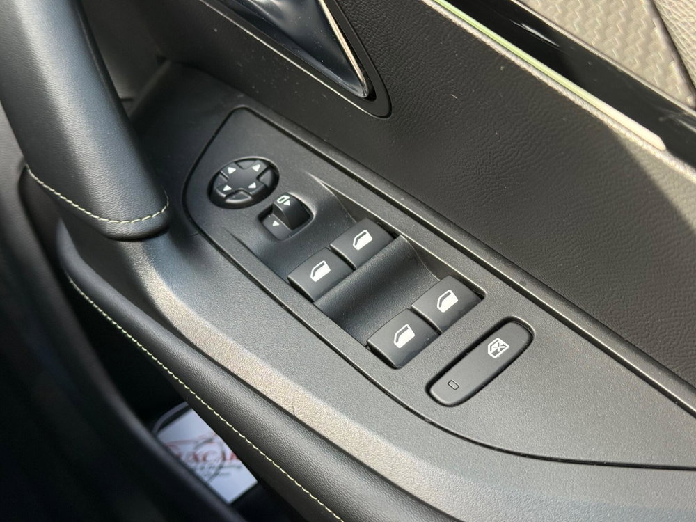 Peugeot E-2008 50kWh GT Premium Auto 5dr
