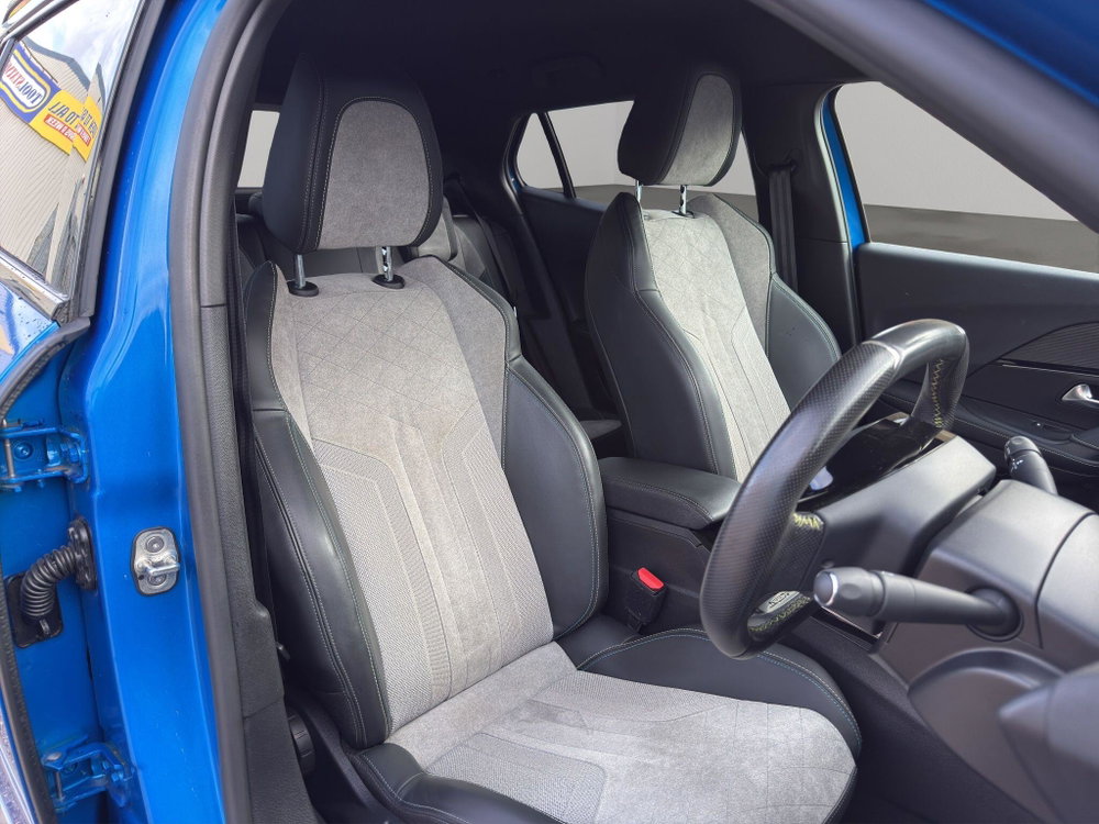 Peugeot E-2008 50kWh GT Premium Auto 5dr