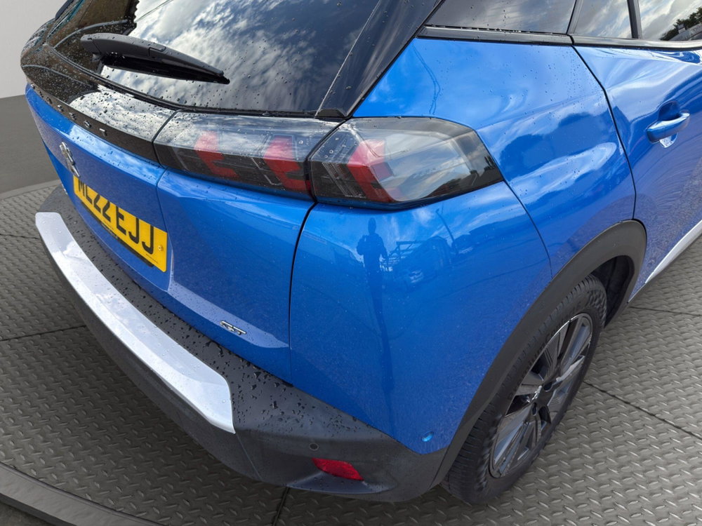 Peugeot E-2008 50kWh GT Premium Auto 5dr