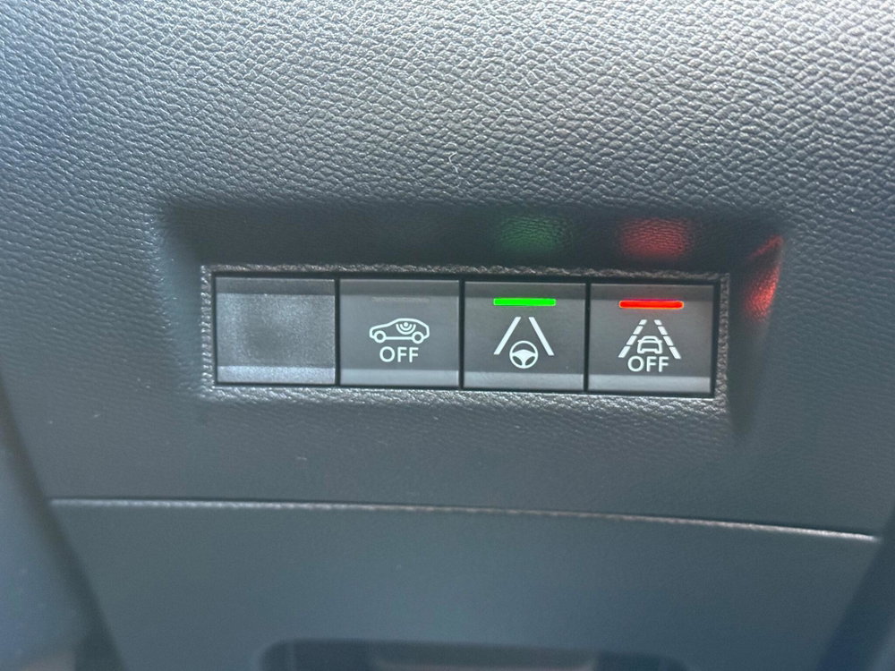 Peugeot E-2008 50kWh GT Premium Auto 5dr
