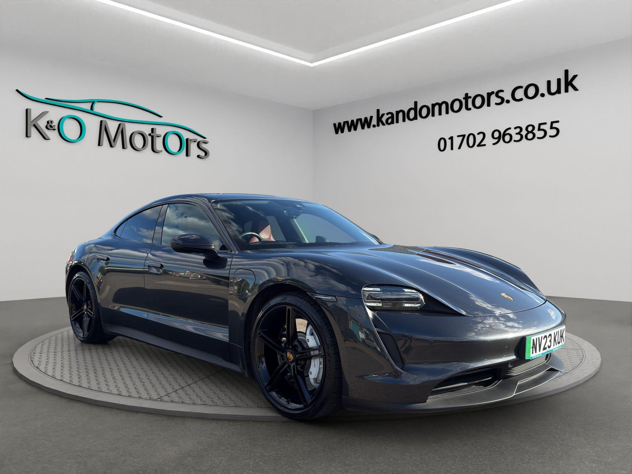 2023 PORSCHE TAYCAN