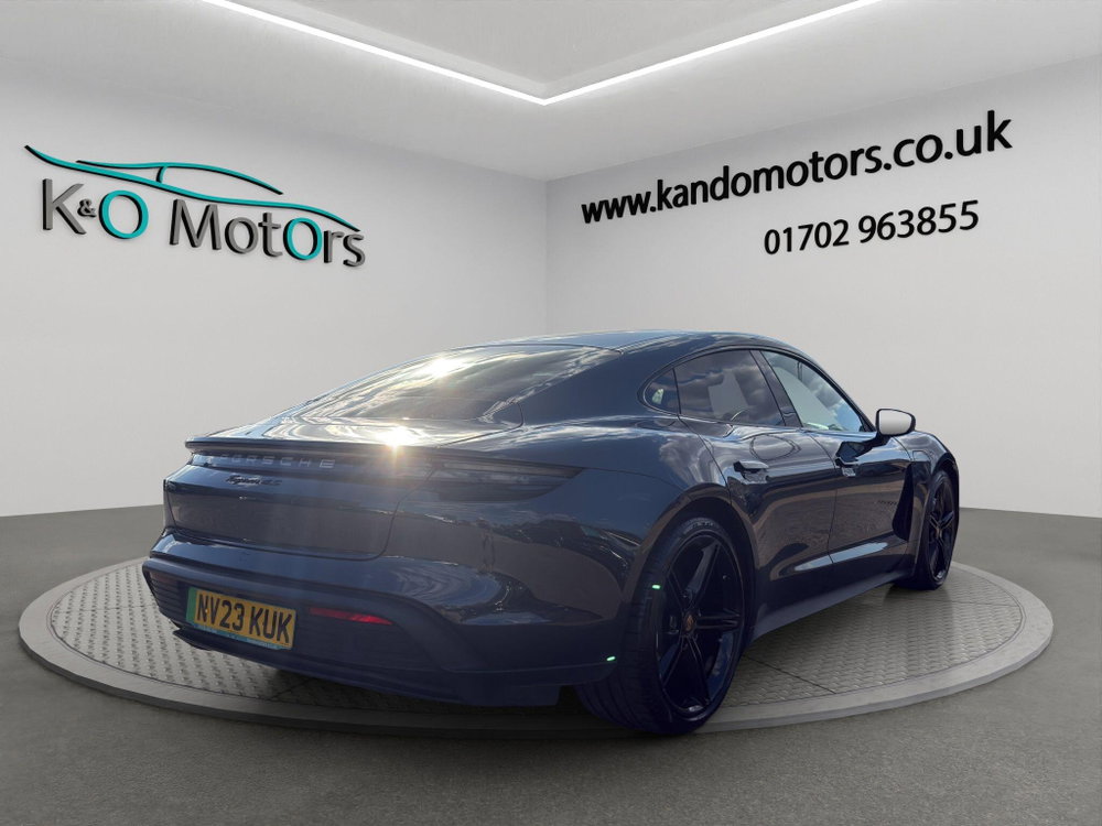 Porsche Taycan Performance Plus 93.4kWh 4S Auto 4WD 4dr (11kW Charger)