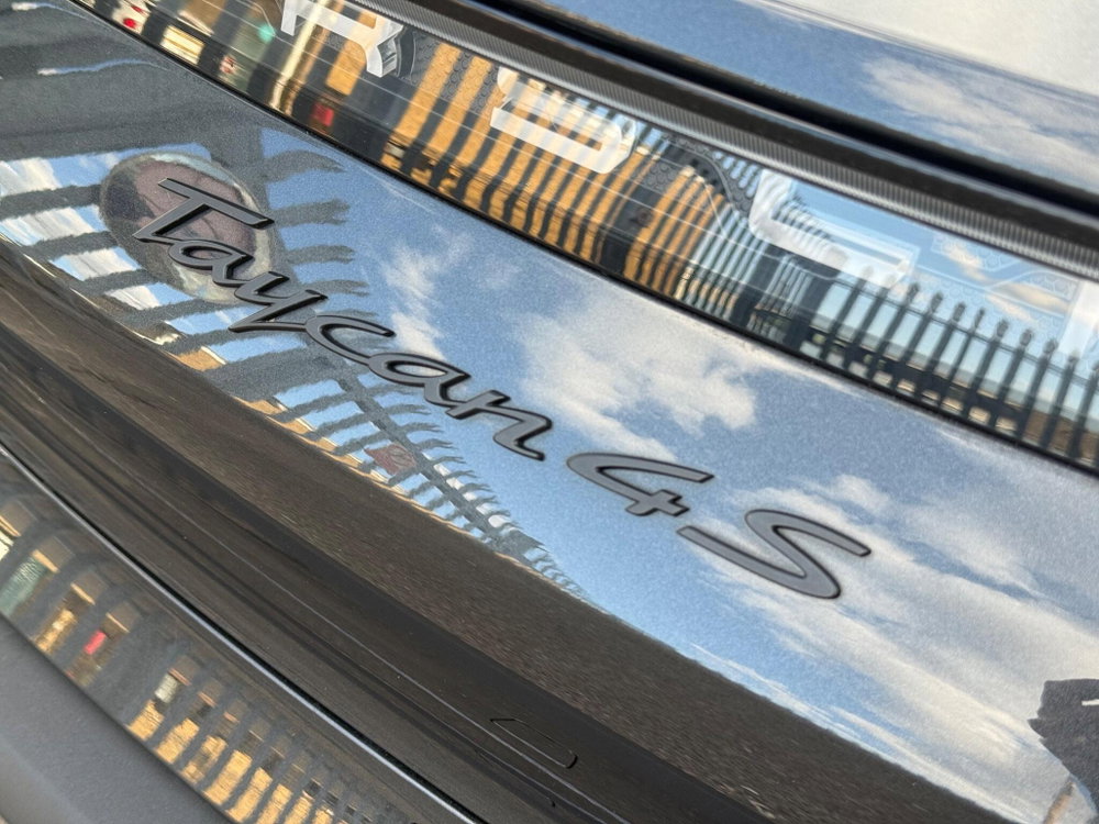 Porsche Taycan Performance Plus 93.4kWh 4S Auto 4WD 4dr (11kW Charger)