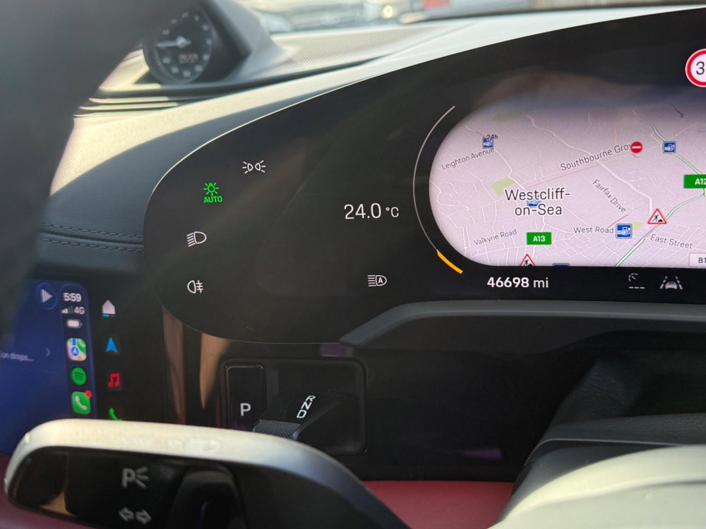 Porsche Taycan Performance Plus 93.4kWh 4S Auto 4WD 4dr (11kW Charger)
