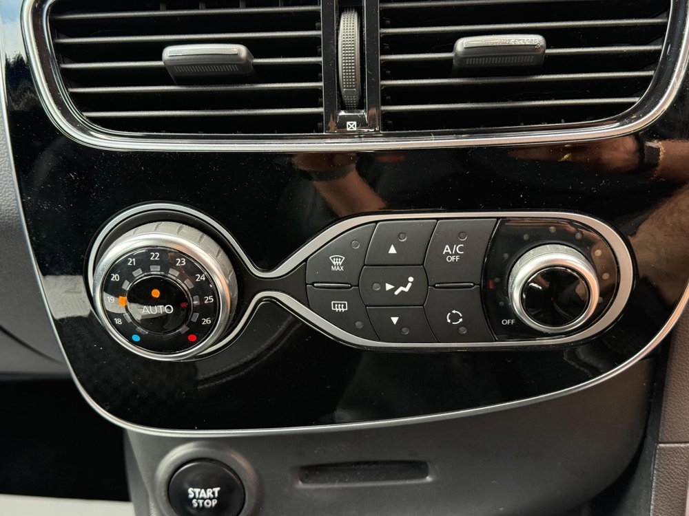 Renault Clio 0.9 TCe Dynamique S Nav Euro 6 (s/s) 5dr