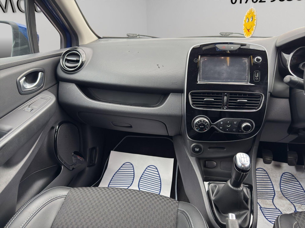 Renault Clio 0.9 TCe Dynamique S Nav Euro 6 (s/s) 5dr