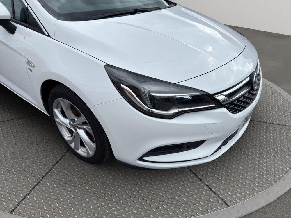 Vauxhall Astra 1.4i SRi Euro 6 5dr