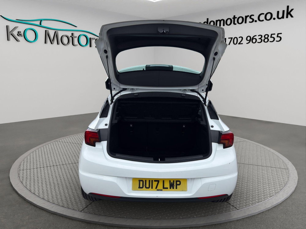 Vauxhall Astra 1.4i SRi Euro 6 5dr