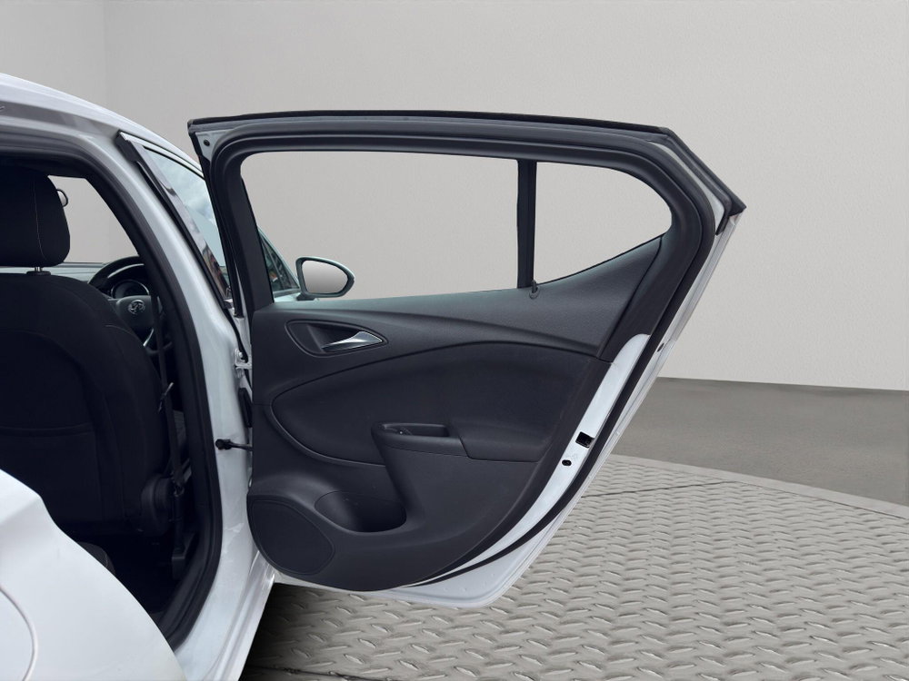 Vauxhall Astra 1.4i SRi Euro 6 5dr