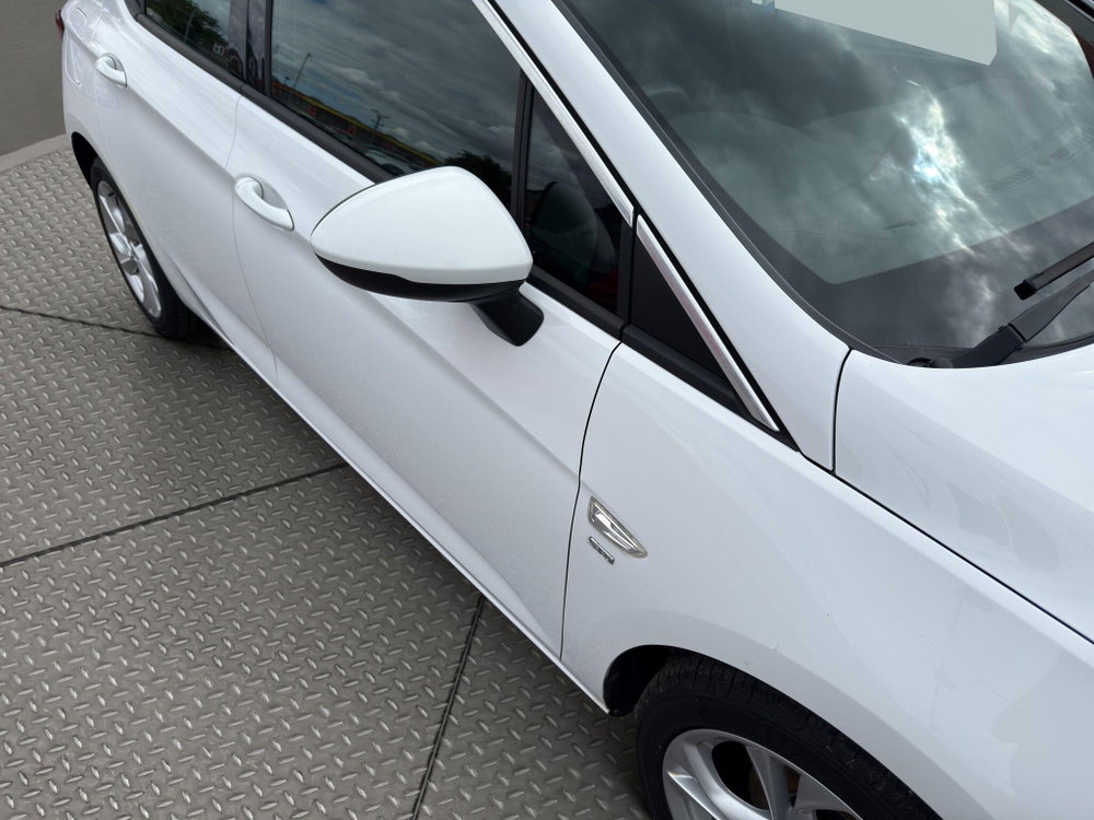 Vauxhall Astra 1.4i SRi Euro 6 5dr