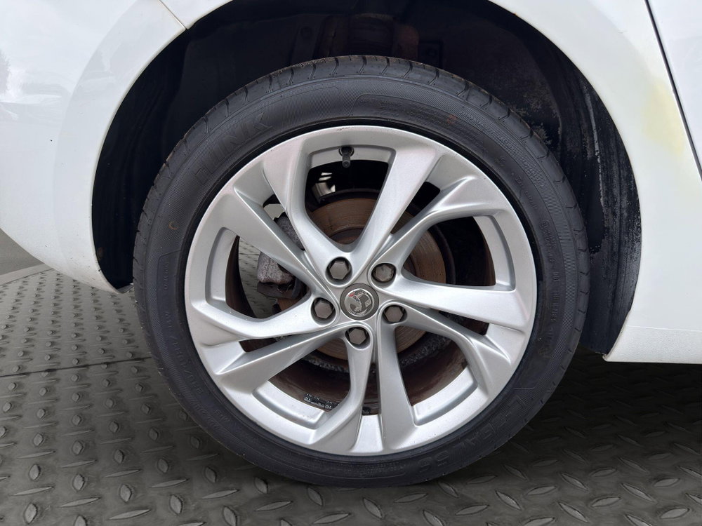 Vauxhall Astra 1.4i SRi Euro 6 5dr