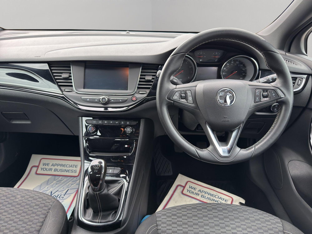 Vauxhall Astra 1.4i SRi Euro 6 5dr