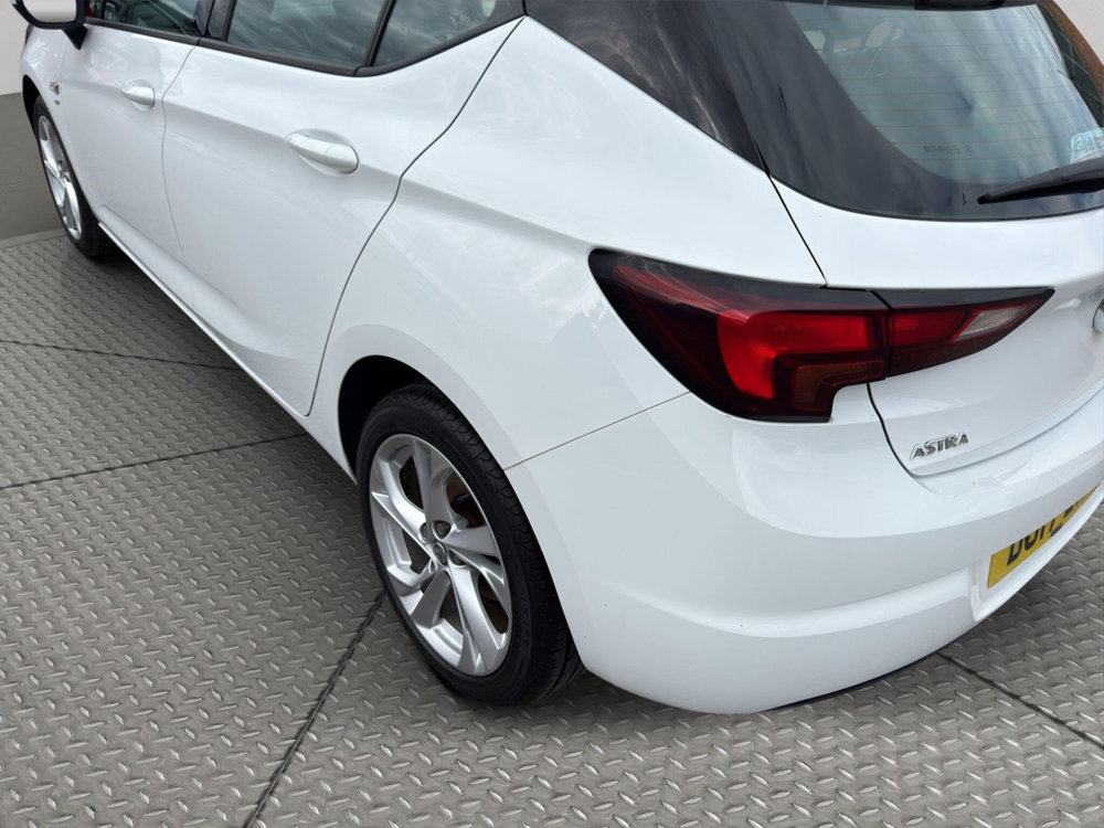 Vauxhall Astra 1.4i SRi Euro 6 5dr