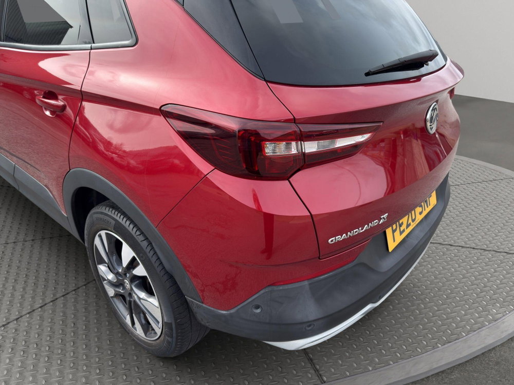 Vauxhall Grandland X 1.2 Turbo SRi Nav Auto Euro 6 (s/s) 5dr