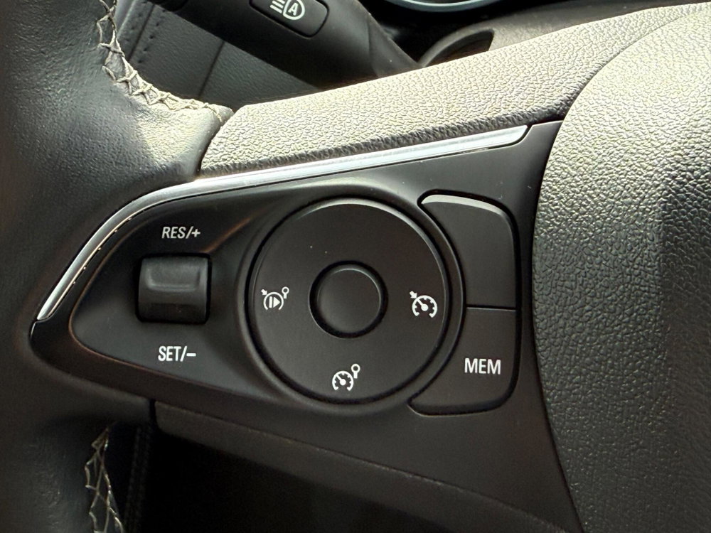 Vauxhall Grandland X 1.2 Turbo SRi Nav Auto Euro 6 (s/s) 5dr