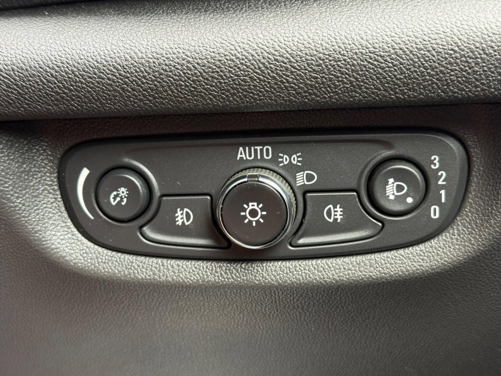Vauxhall Insignia 1.5i Turbo SRi VX Line Nav Grand Sport Euro 6 (s/s) 5dr