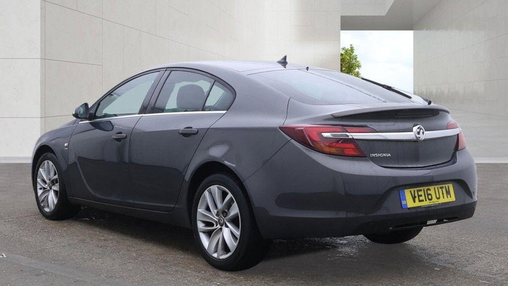 Vauxhall Insignia 1.8i SRi Nav Euro 6 5dr