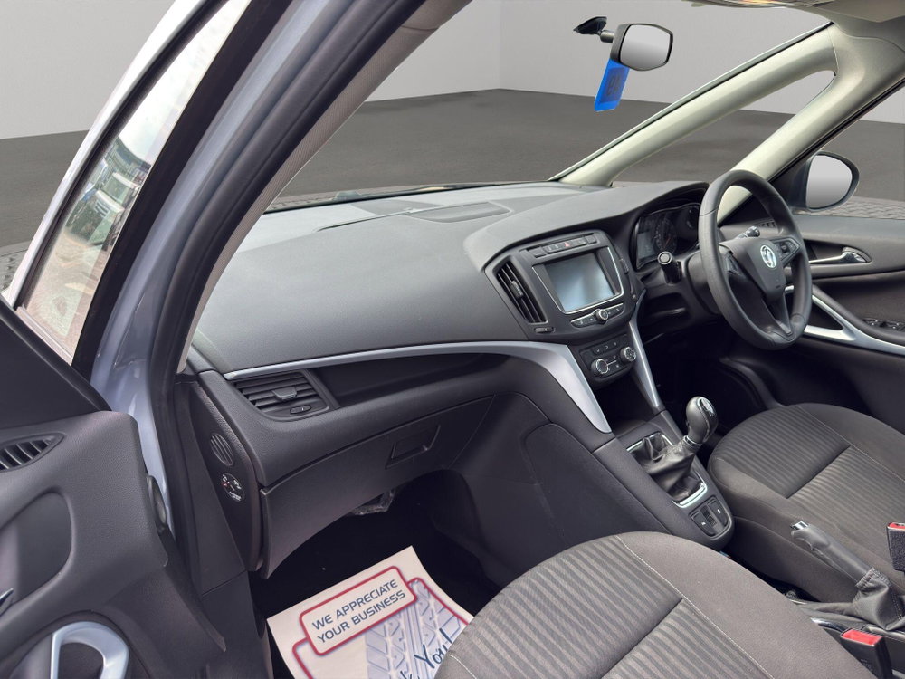 Vauxhall Zafira Tourer 1.4i Turbo Design Euro 6 5dr