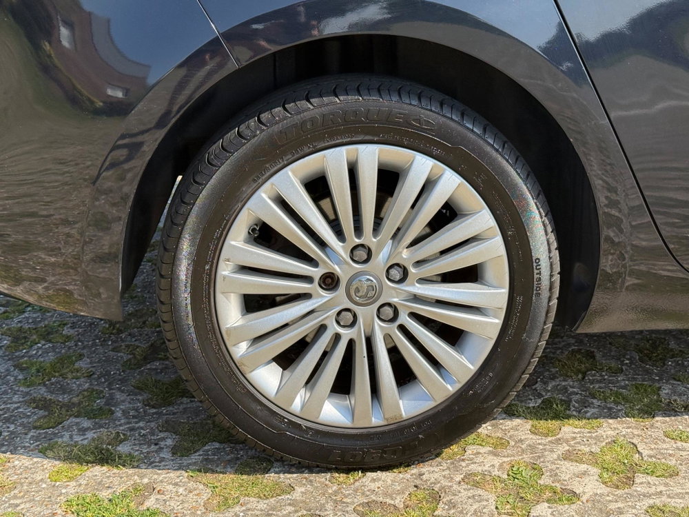 Vauxhall Zafira Tourer 1.4i Turbo Design Euro 6 5dr
