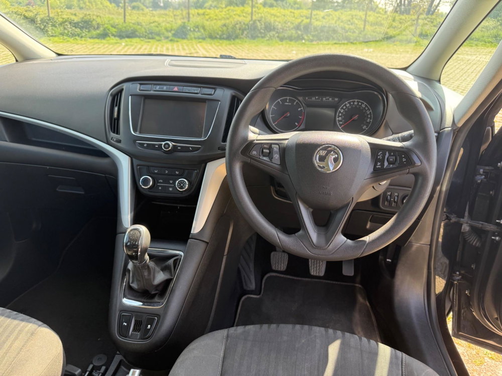 Vauxhall Zafira Tourer 1.4i Turbo Design Euro 6 5dr