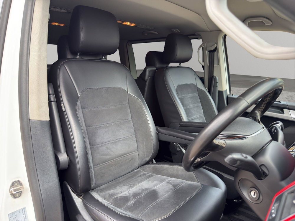Volkswagen Caravelle 2.0 BiTDI BlueMotion Tech Generation Six DSG Euro 6 (s/s) 5dr