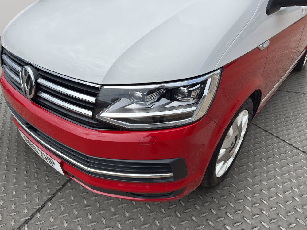 Volkswagen Caravelle 2.0 BiTDI BlueMotion Tech Generation Six DSG Euro 6 (s/s) 5dr