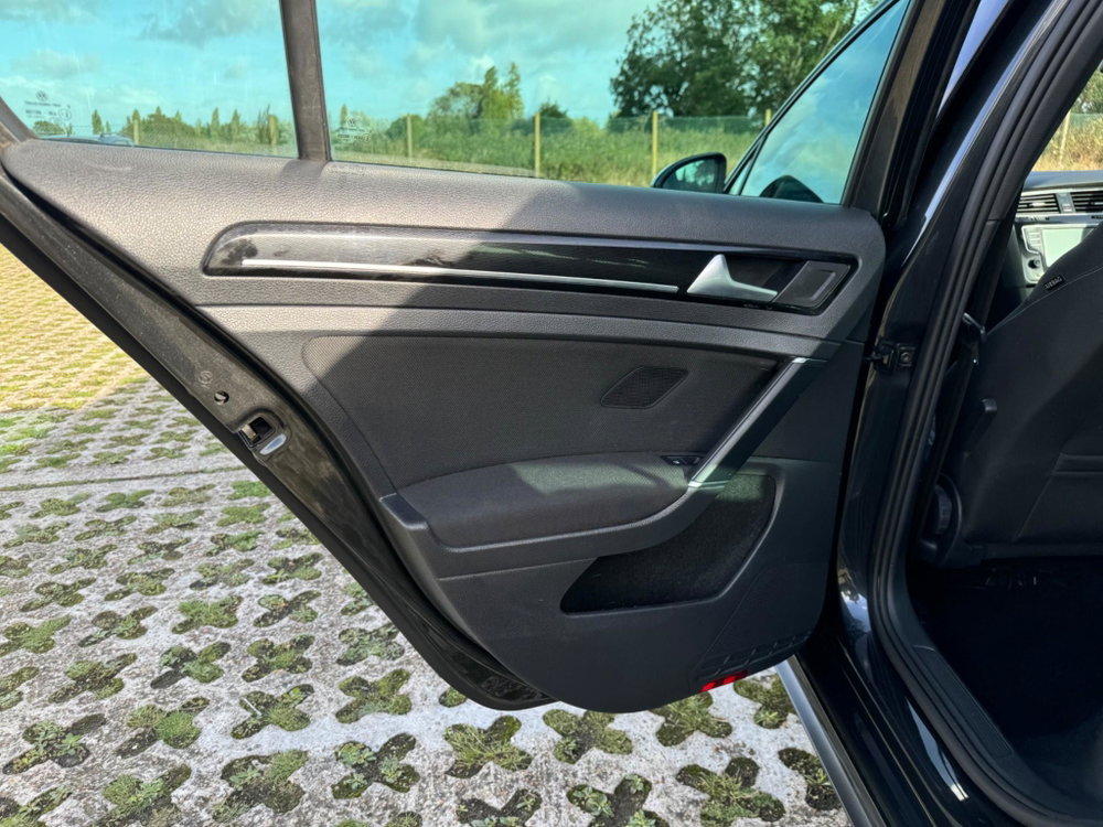 Volkswagen Golf 2.0 TDI BlueMotion Tech GTD Euro 6 (s/s) 5dr