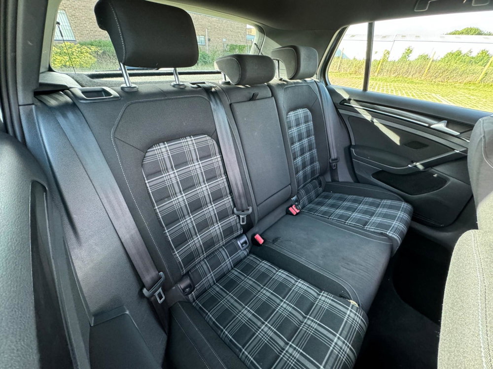 Volkswagen Golf 2.0 TDI BlueMotion Tech GTD Euro 6 (s/s) 5dr