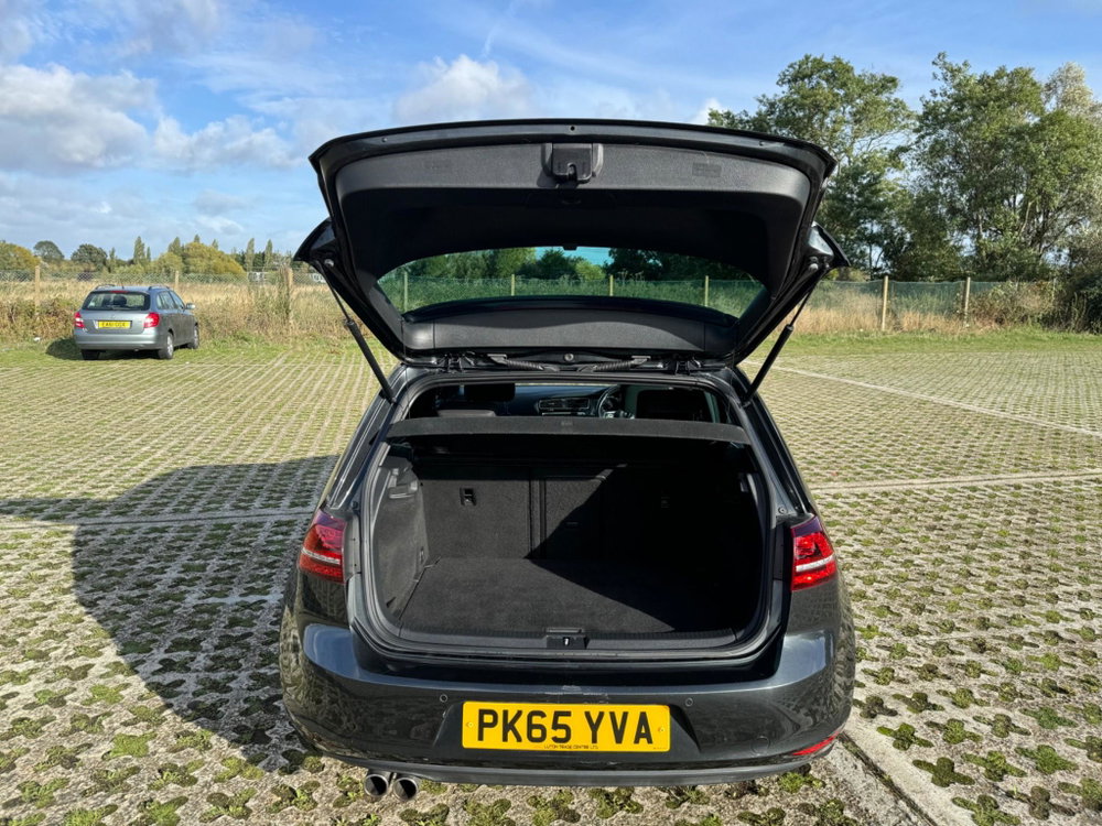Volkswagen Golf 2.0 TDI BlueMotion Tech GTD Euro 6 (s/s) 5dr