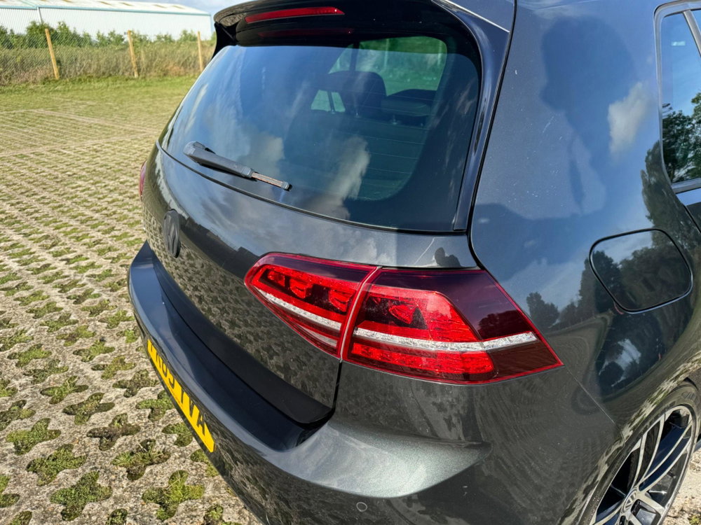 Volkswagen Golf 2.0 TDI BlueMotion Tech GTD Euro 6 (s/s) 5dr