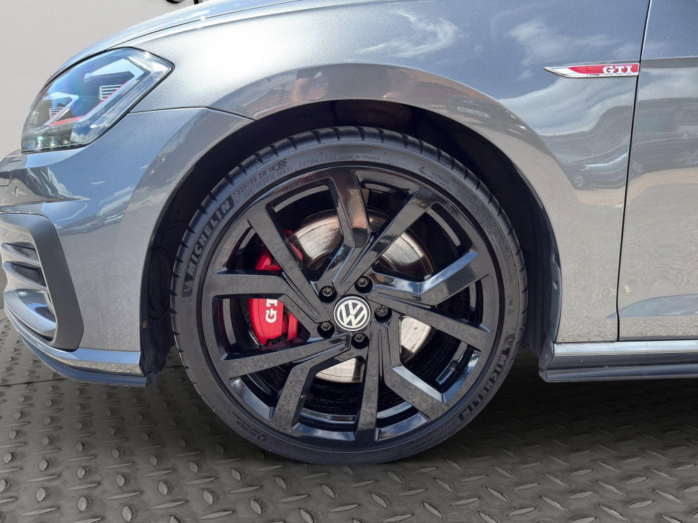 Volkswagen Golf 2.0 TSI GTI Performance Euro 6 (s/s) 5dr