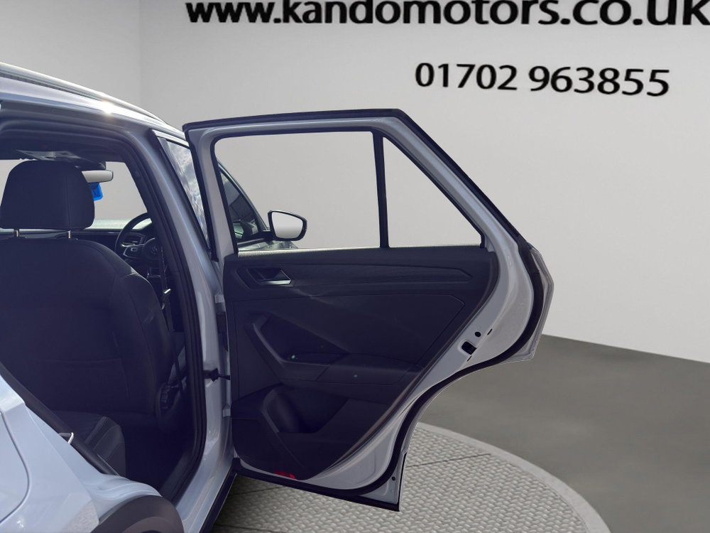 Volkswagen T-Roc 1.5 TSI EVO R-Line DSG Euro 6 (s/s) 5dr