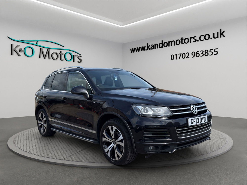 Volkswagen Touareg 3.0 TDI V6 BlueMotion Tech R-Line Tiptronic 4WD Euro 5 (s/s) 5dr