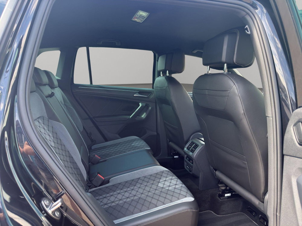 Volkswagen Tiguan 1.5 TSI R-Line DSG Euro 6 (s/s) 5dr
