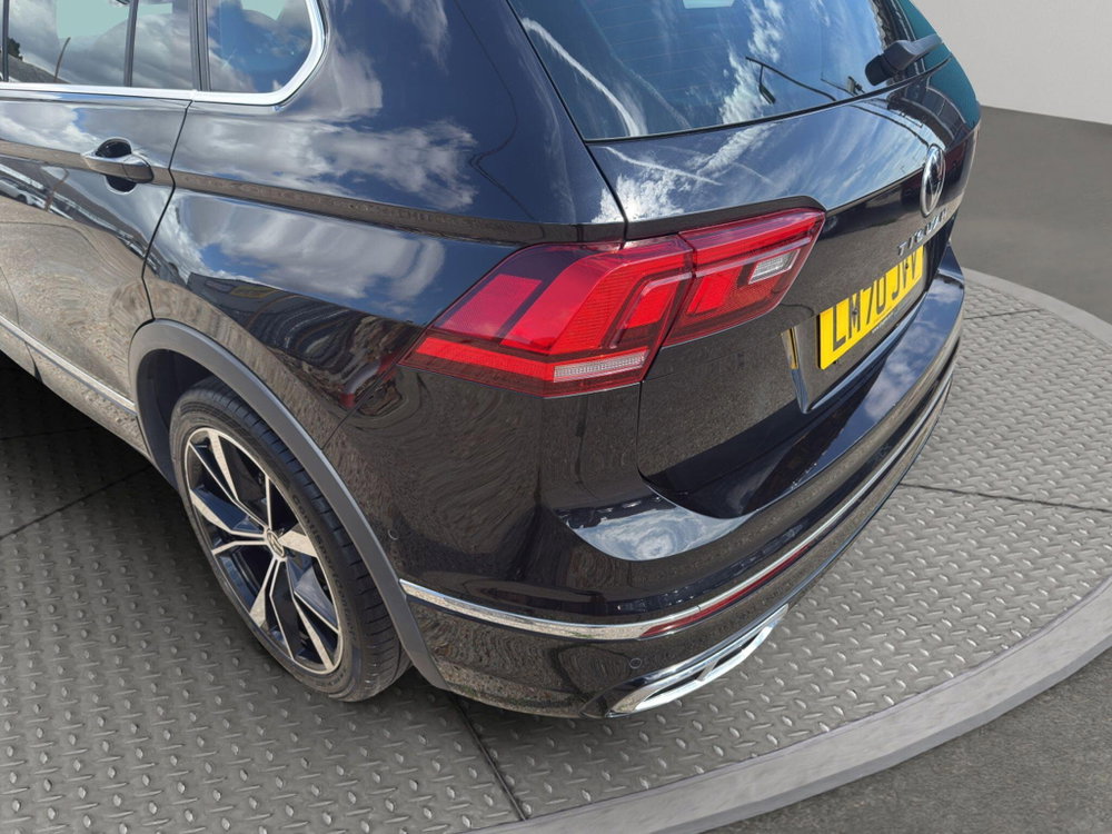 Volkswagen Tiguan 1.5 TSI R-Line DSG Euro 6 (s/s) 5dr