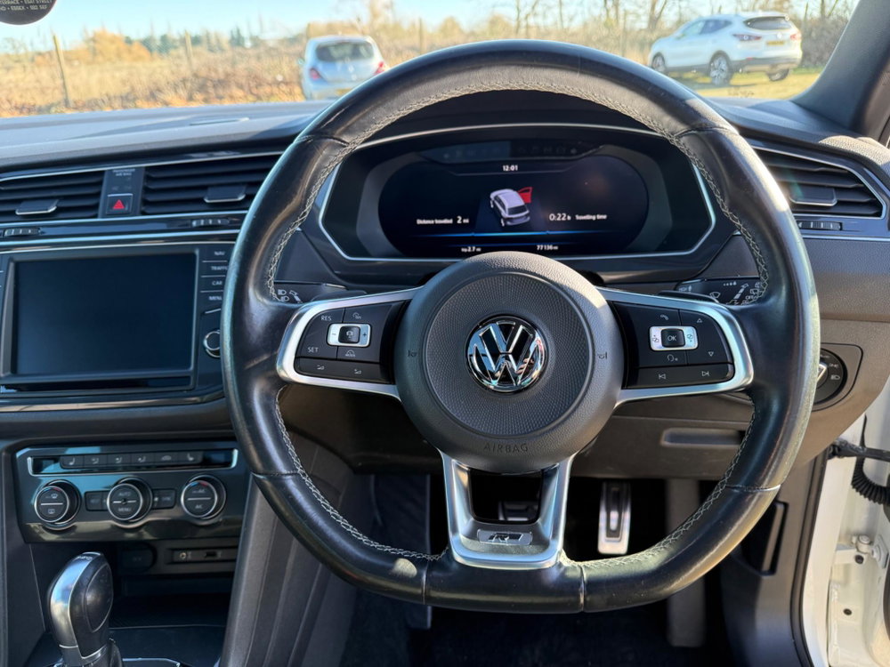 Volkswagen Tiguan 2.0 TDI BlueMotion Tech R-Line DSG 4Motion Euro 6 (s/s) 5dr