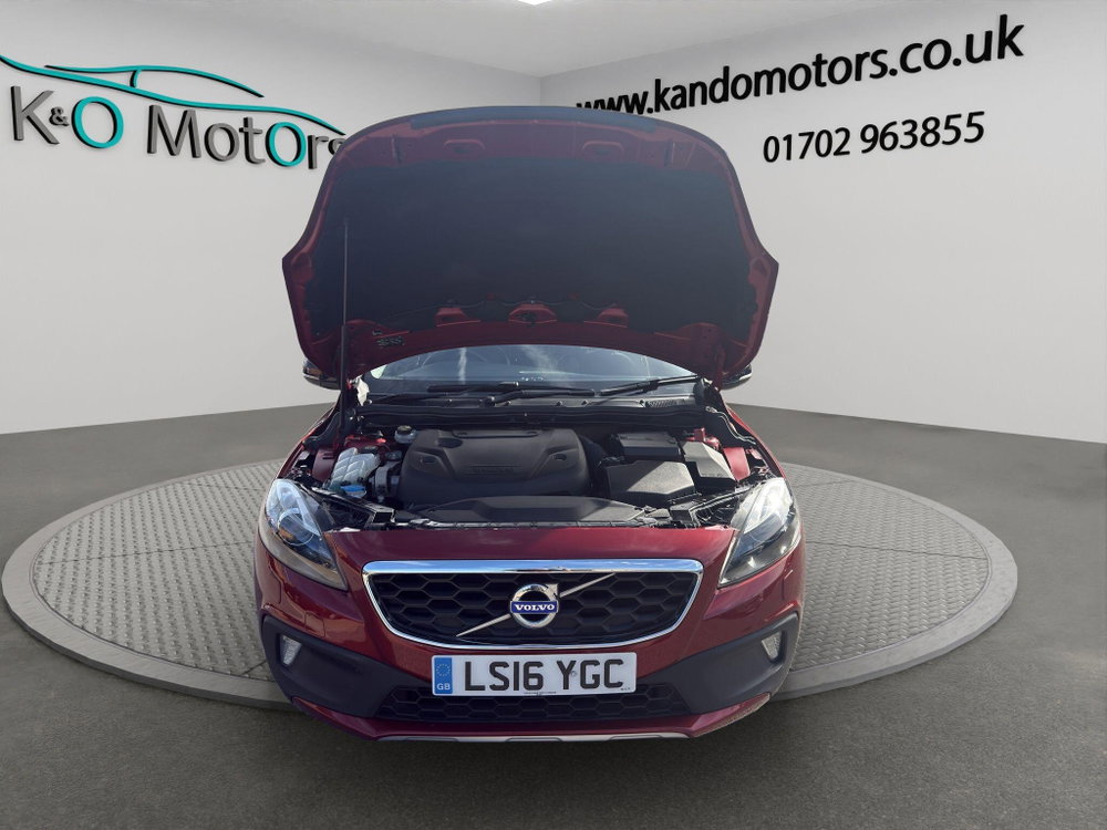 Volvo V40 Cross Country 2.0 D2 Lux Auto Euro 6 (s/s) 5dr