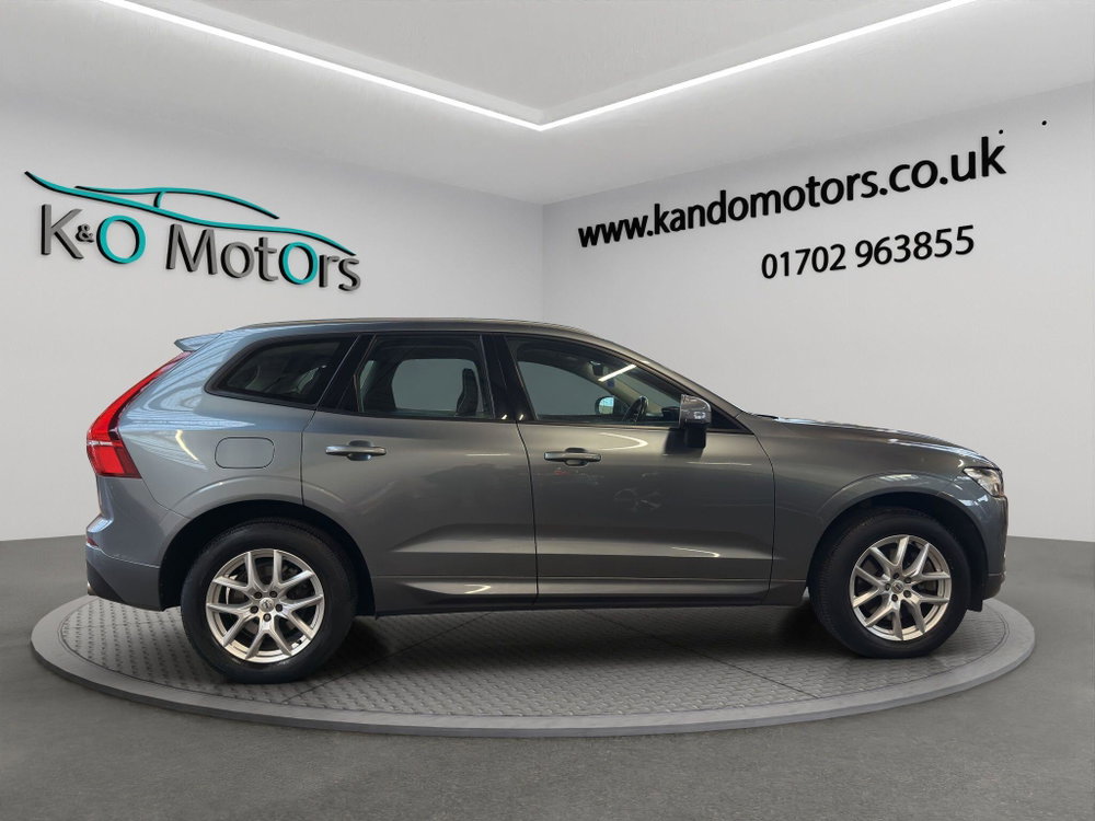 Volvo XC60 2.0 D4 Momentum Auto AWD Euro 6 (s/s) 5dr