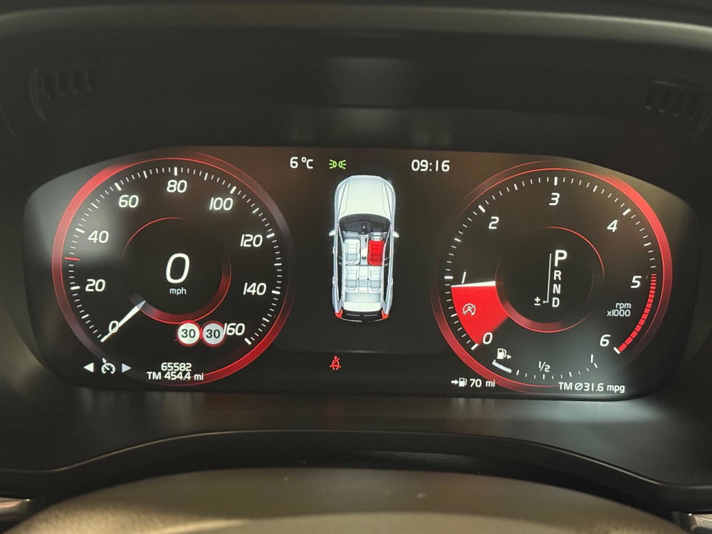 Volvo XC60 2.0 D4 Momentum Auto AWD Euro 6 (s/s) 5dr
