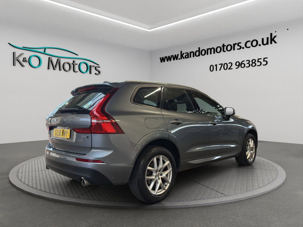Volvo XC60 2.0 D4 Momentum Auto AWD Euro 6 (s/s) 5dr