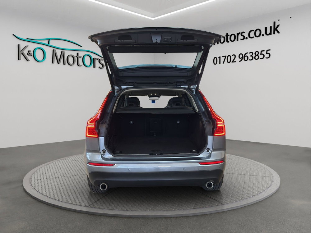 Volvo XC60 2.0 D4 Momentum Auto AWD Euro 6 (s/s) 5dr