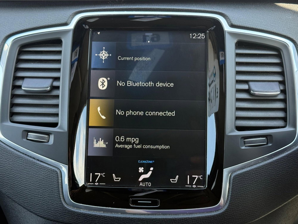 Volvo XC90 2.0 D5 PowerPulse Momentum Auto 4WD Euro 6 (s/s) 5dr
