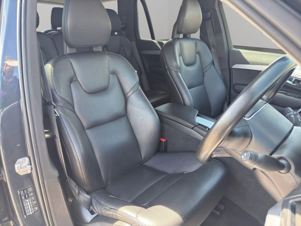 Volvo XC90 2.0 D5 PowerPulse Momentum Auto 4WD Euro 6 (s/s) 5dr